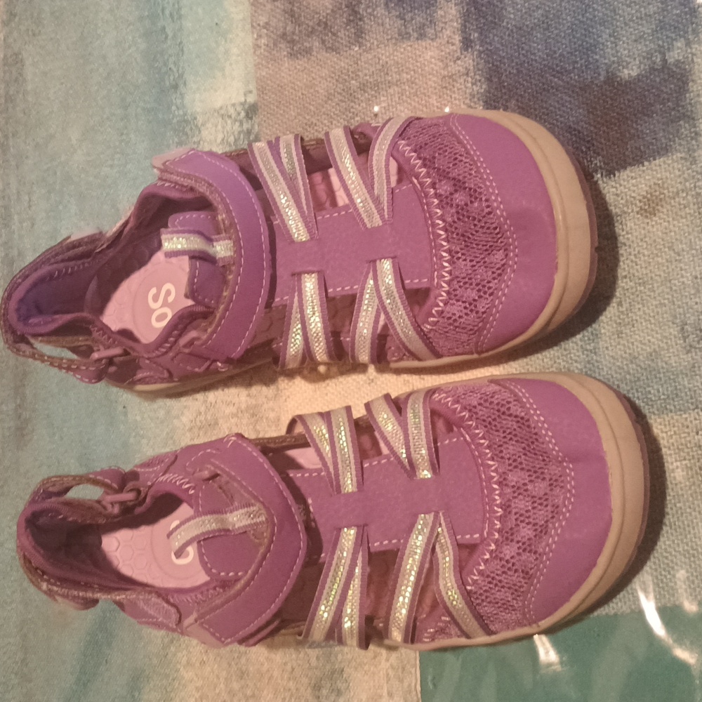 Purple shoes for little girls